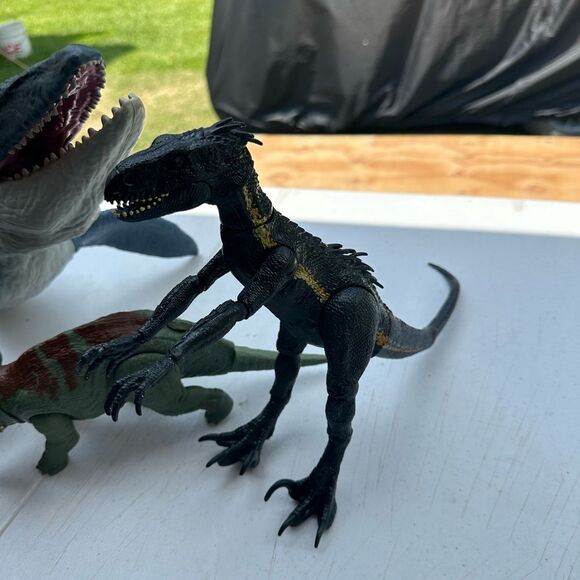 Reptile Dinosaur Toy Set - Blue, Brown, Black - Picture 5 of 5